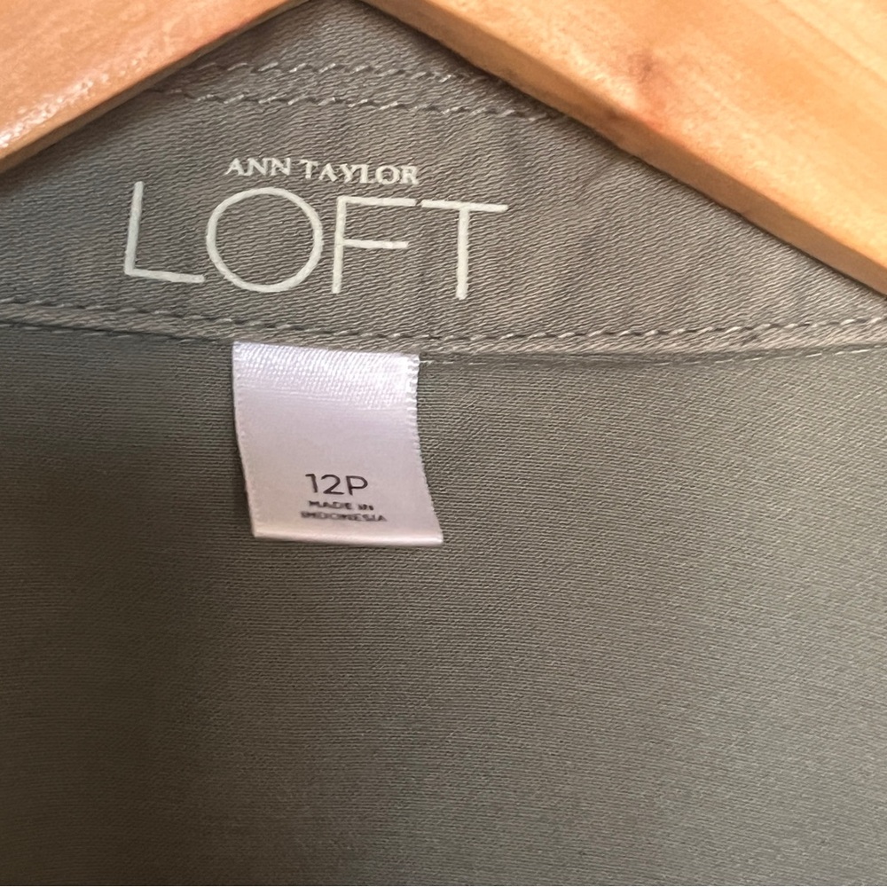 Olive Utility Button-Front Women's Jacket - image 4